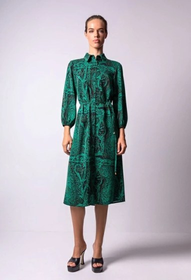 Μίντι σεμιζιέ πράσινο με μαύρο φόρεμα με μακριά μανίκια